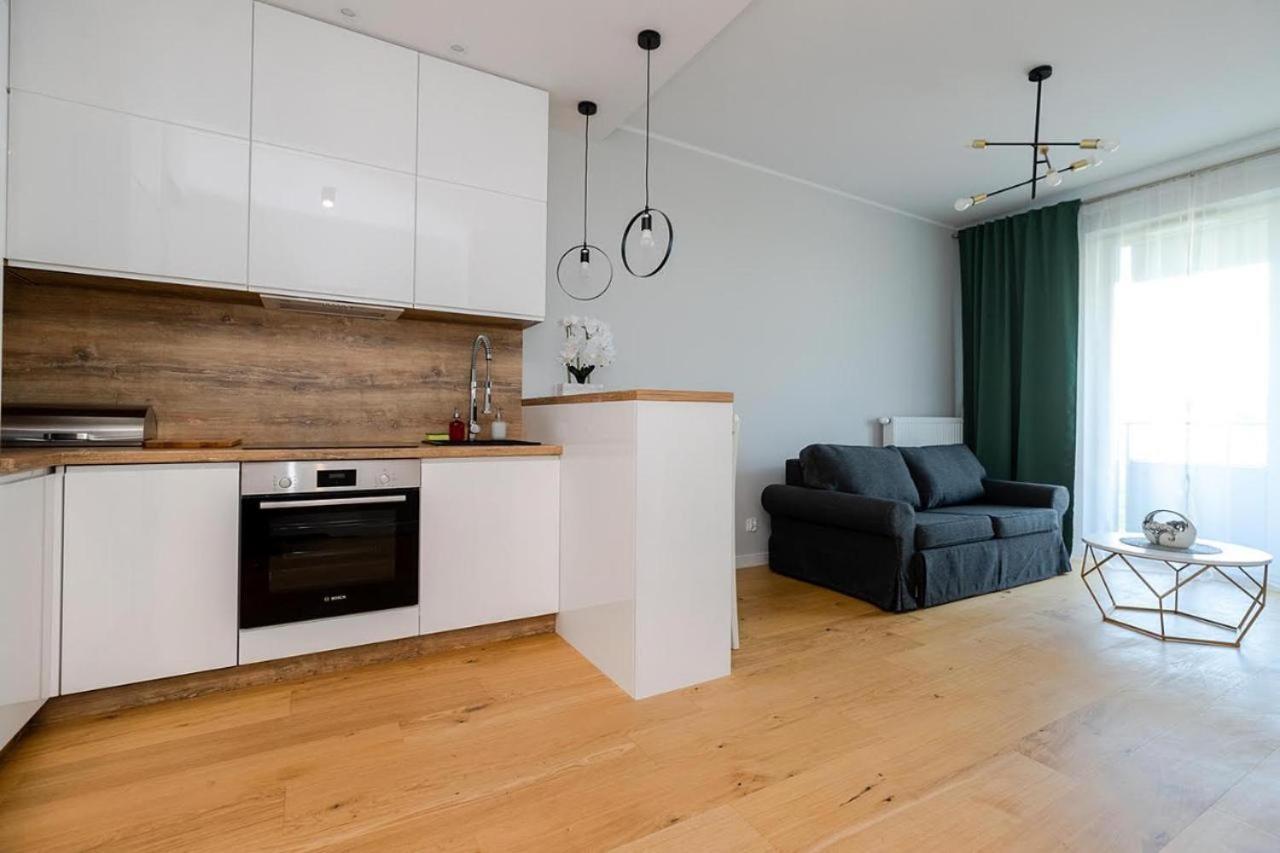 Ferienwohnung Apart D&K Free Parking Komputerowa 8 Warschau Exterior foto