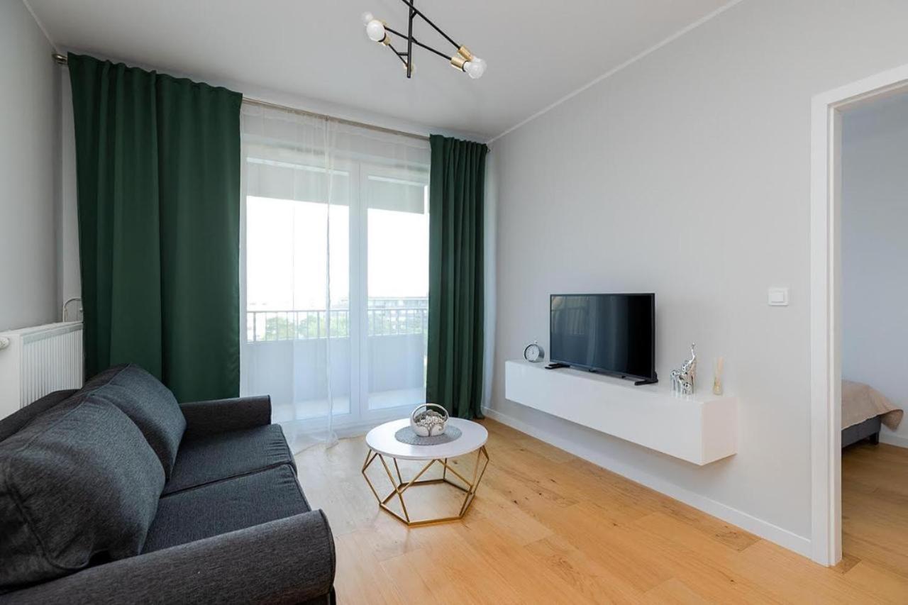 Ferienwohnung Apart D&K Free Parking Komputerowa 8 Warschau Exterior foto